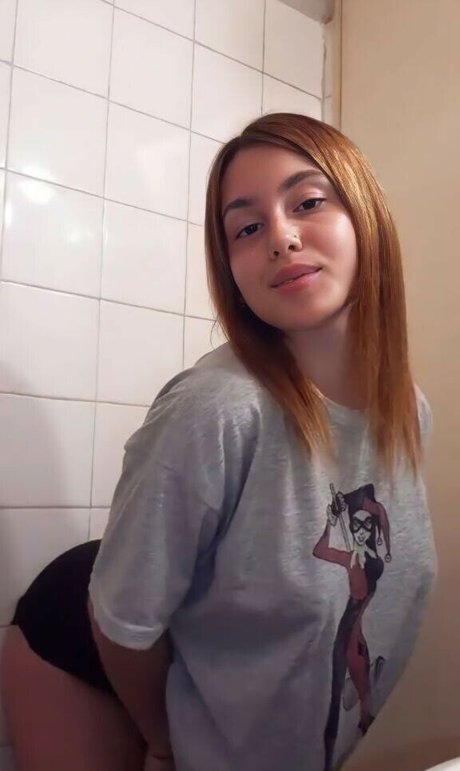 Naken lekkede OnlyFans-bilde av Melina Guida