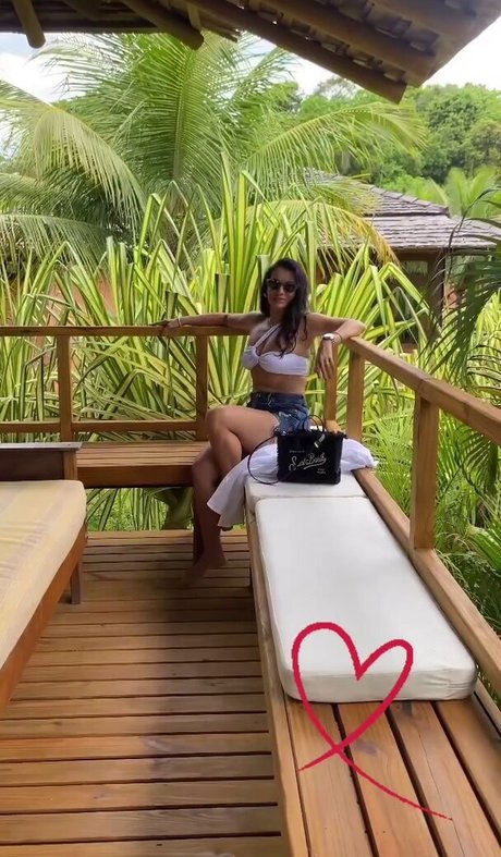 Обнаженная фотография утечки OnlyFans от Monica Carvalho