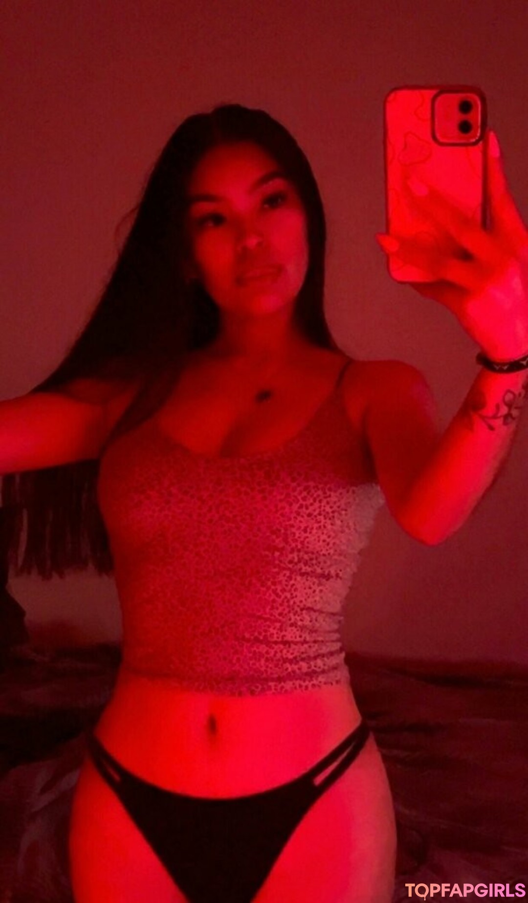 Naken läckt OnlyFans-bild av Nizhoni Begaye #21