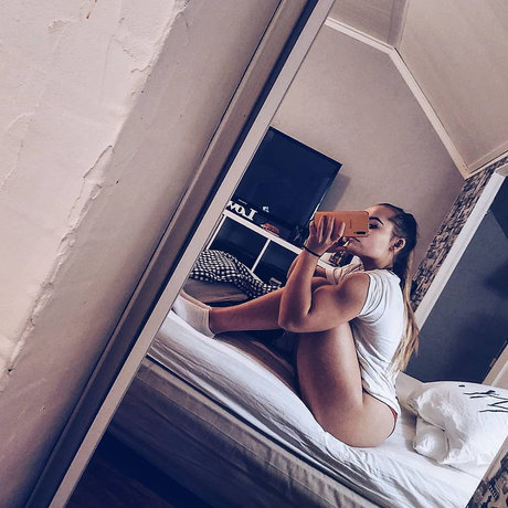 Naken läckt OnlyFans-bild av Ronjalexandra