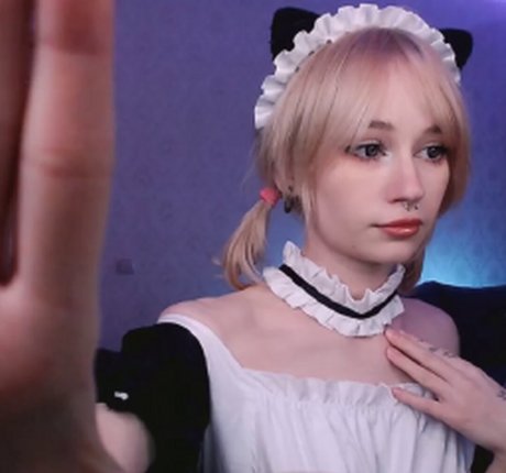 Nahá fotka uniklých OnlyFans od Yswidy
