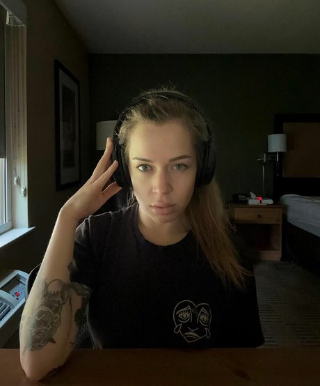 Foto nua vazada do OnlyFans de Rory Knox