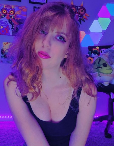 Nahá fotka uniklých OnlyFans od Marymajora