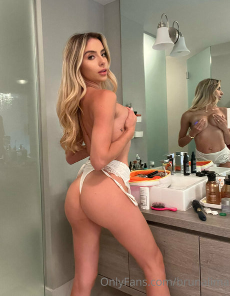 Bruna Lima  nude leaked OnlyFans photo
