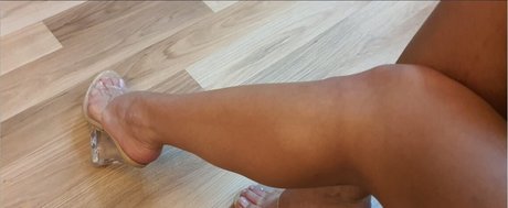 Naken läckt OnlyFans-bild av Mistress Kennya