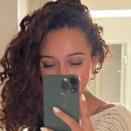 Naken läckt OnlyFans-bild av Macaiyla