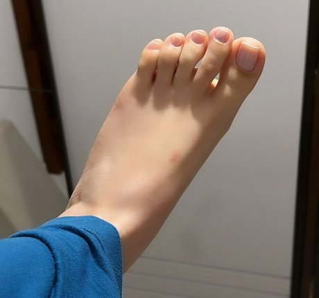 Naken lekkede OnlyFans-bilde av Isapes