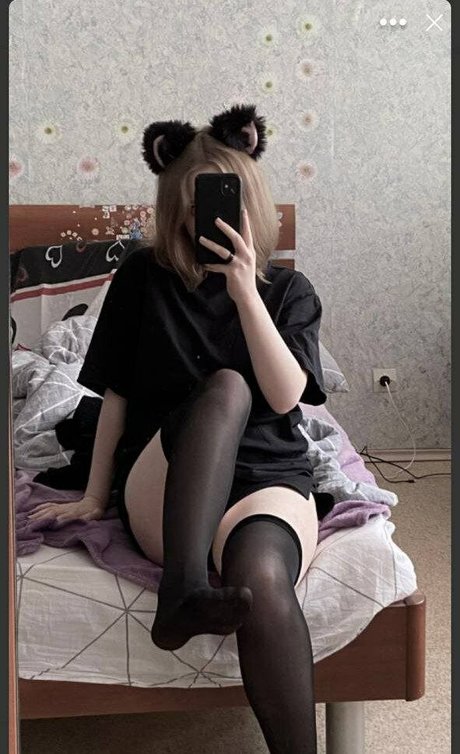 Vwemor OnlyFansリークヌード写真