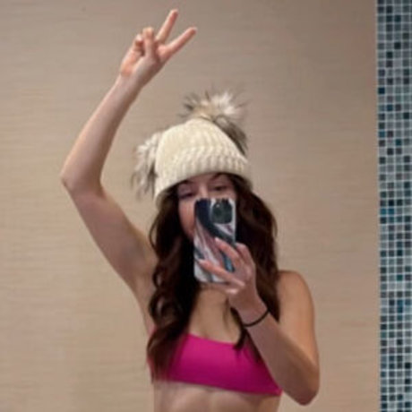 Обнаженная фотография утечки OnlyFans от Erin Karpluk