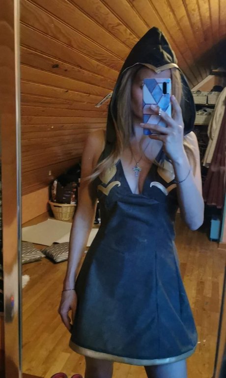 Nahá fotka uniklých OnlyFans od Ewenae