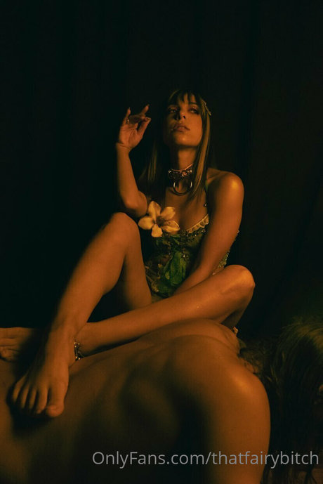 Foto nua vazada do OnlyFans de Moonlit Fae