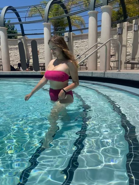 Naakte gelekte OnlyFans-foto van Mayaisfiya