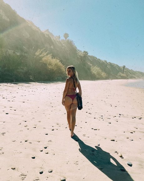 Foto desnuda filtrada de OnlyFans de Rachel Bell