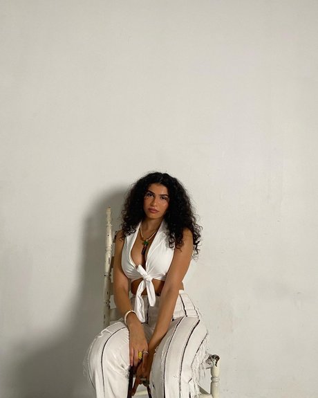 Nahá fotka uniklých OnlyFans od Taleen
