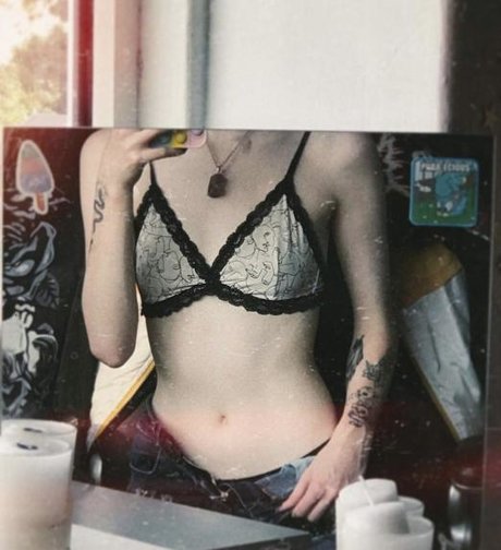 Bat Brookes