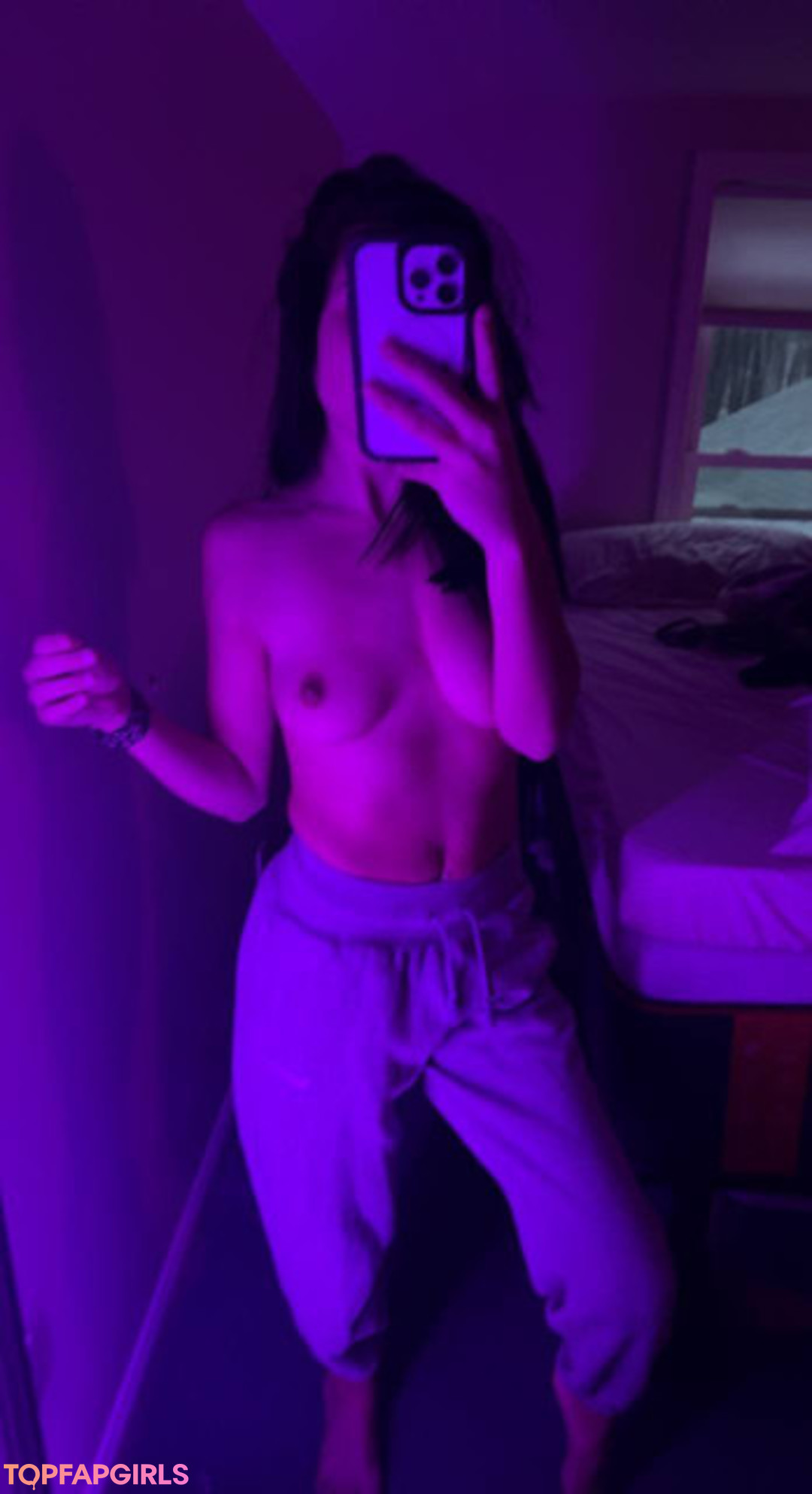 Naken läckt OnlyFans-bild av Tori Ann #4