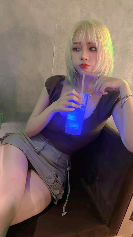 Обнаженная фотография утечки OnlyFans от Byoru