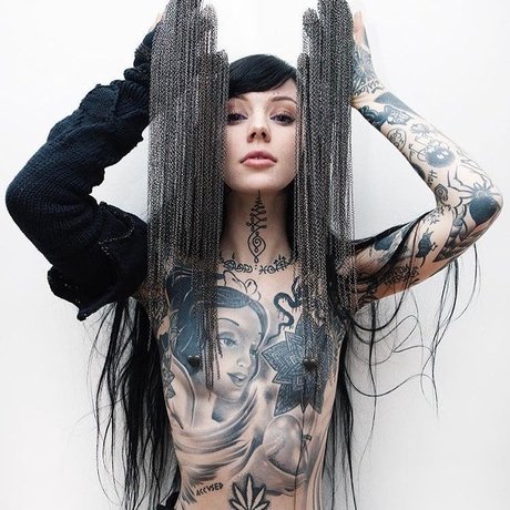 Naken lekkede OnlyFans-bilde av Grace Neutral