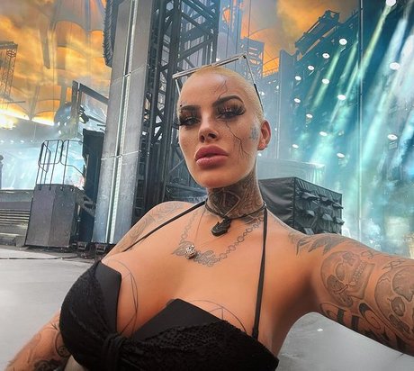 Foto nua vazada do OnlyFans de Leoni Baltz
