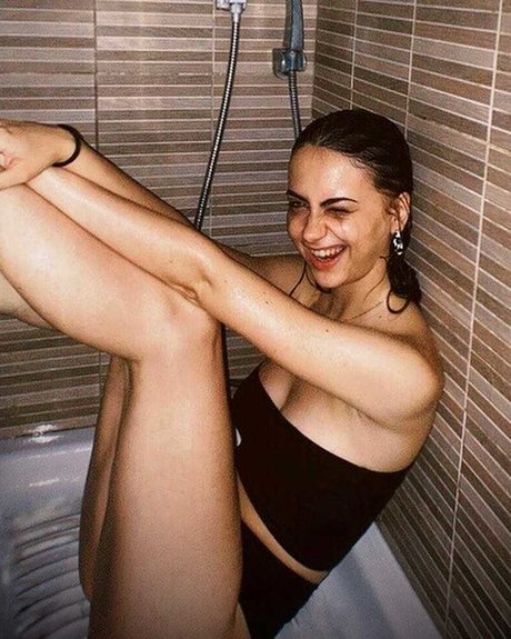 Naken läckt OnlyFans-bild av Eleonora Colafrancesco