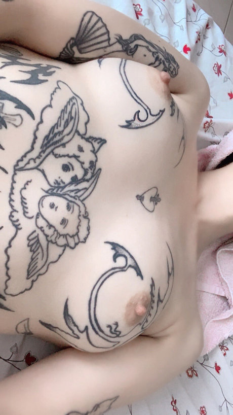 Nahá fotka uniklých OnlyFans od Hardsentimentalz