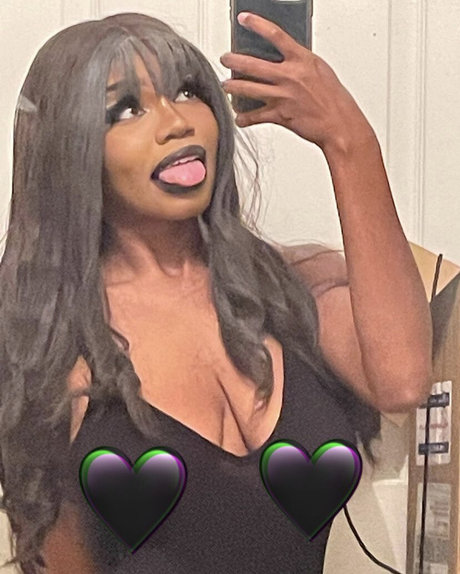 Alaston vuotanut OnlyFans-kuva Otpjoker