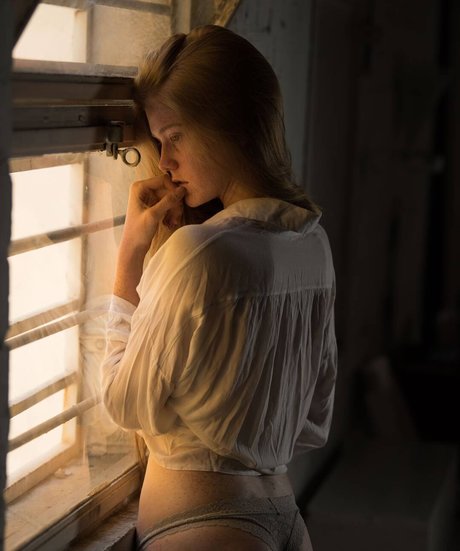 Naakte gelekte OnlyFans-foto van Anna Niro
