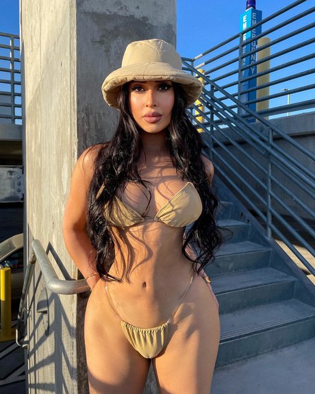 Naakte gelekte OnlyFans-foto van Alejandra Rosas