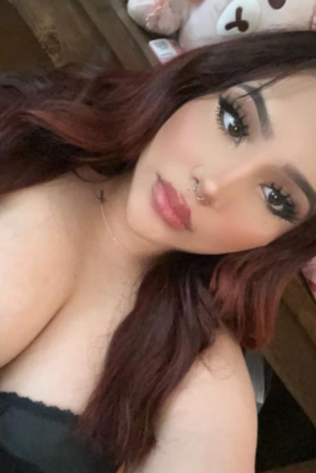 Naakte gelekte OnlyFans-foto van Elevhn