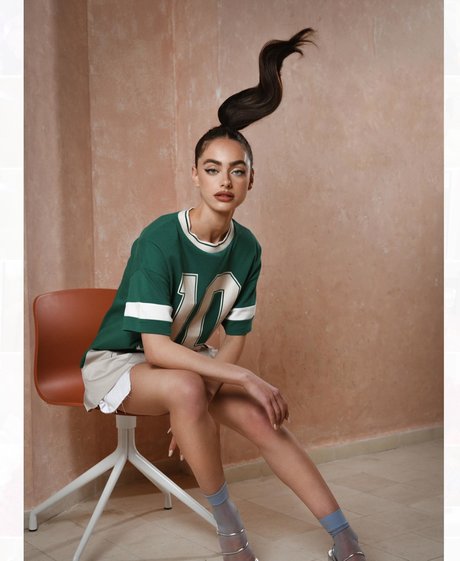 Naken läckt OnlyFans-bild av Yael Shelbia