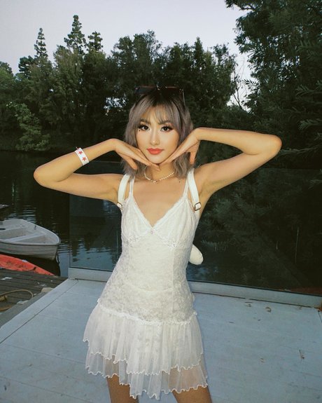 Dj Camgirl