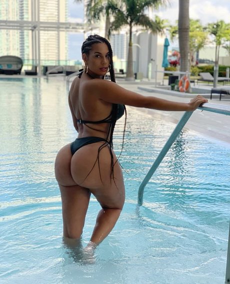 Amirah Dyme OnlyFansリークヌード写真