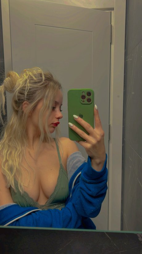 Naken lekkede OnlyFans-bilde av Gizem Bagdacicek