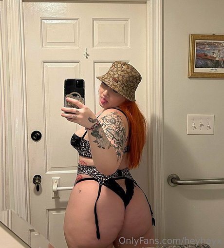 Foto desnuda filtrada de OnlyFans de Hayley G