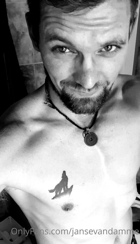 Обнаженная фотография утечки OnlyFans от Jansevandamme