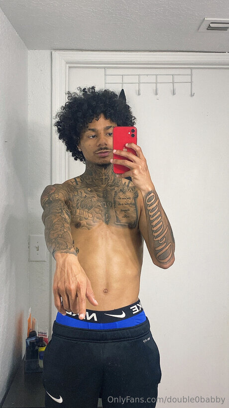 Обнаженная фотография утечки OnlyFans от Double0babby