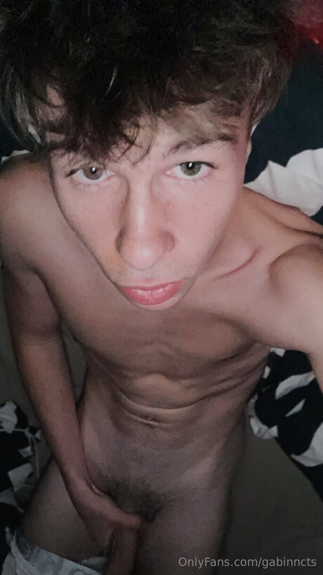 Naken läckt OnlyFans-bild av Gabinncts