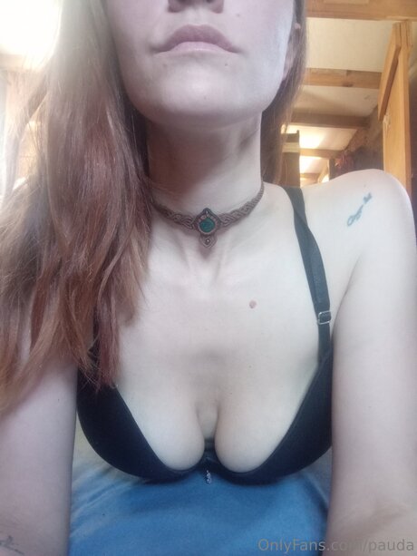 Naken läckt OnlyFans-bild av Pauda