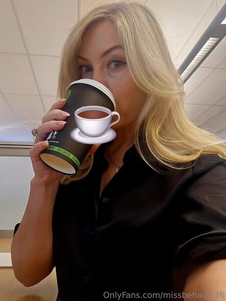 Nøgent lækket OnlyFans-billede af Missbehavin26