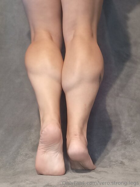 Vero Strong Legs