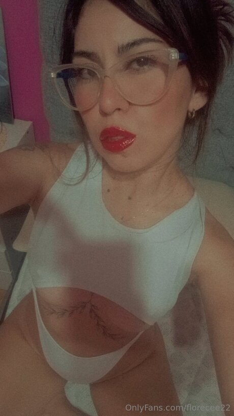 Nahá fotka uniklých OnlyFans od Florecee22
