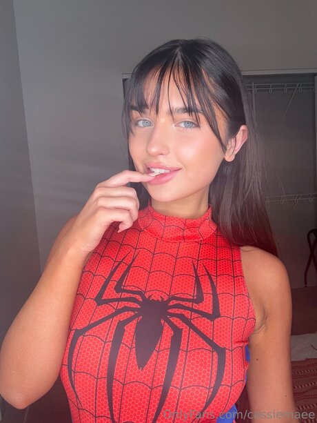 Cassiemaee