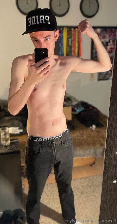 Foto nua vazada do OnlyFans de Rubberwolf