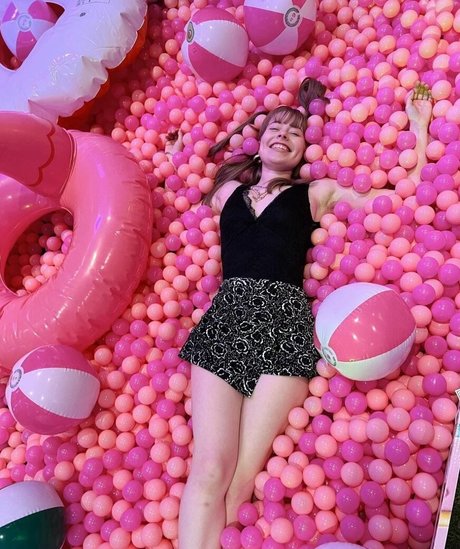Nahá fotka uniklých OnlyFans od Abbie Budden