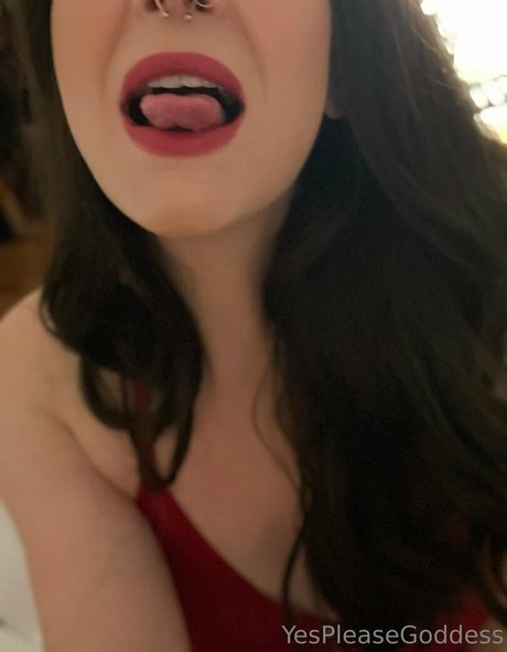 Yespleasegoddessof OnlyFans