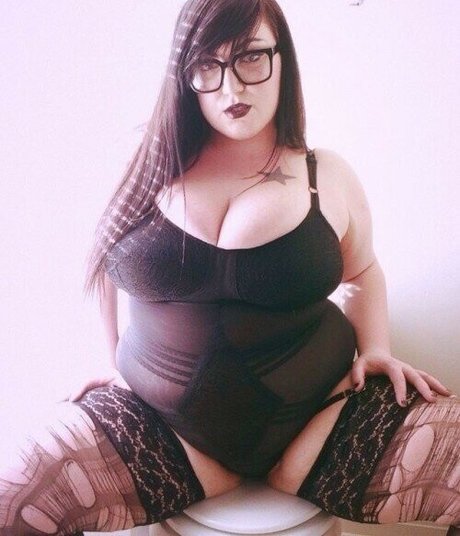 Shellygreybbw