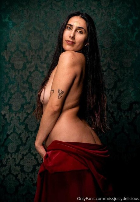 Ladyjuicybrunette OnlyFans泄露裸照