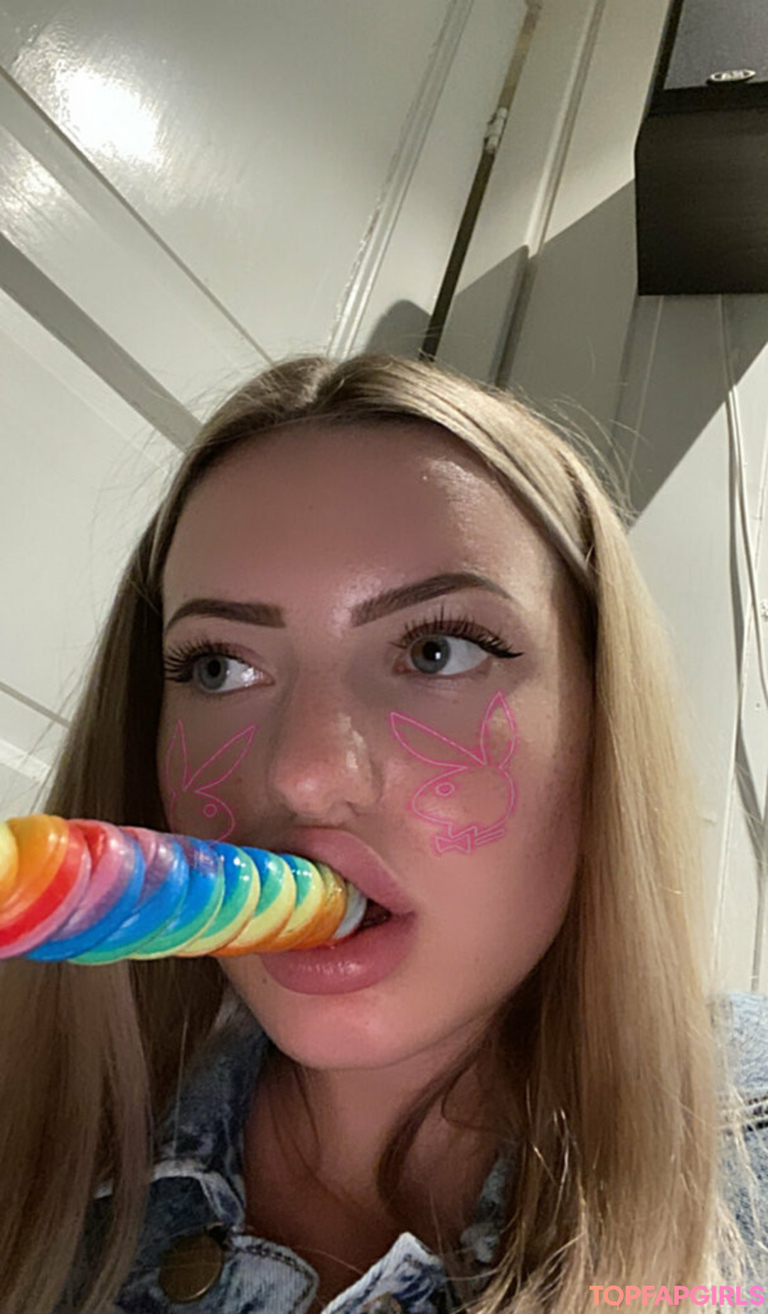 Alasti lekkinud OnlyFans-i pilt Bunnyboofree #9