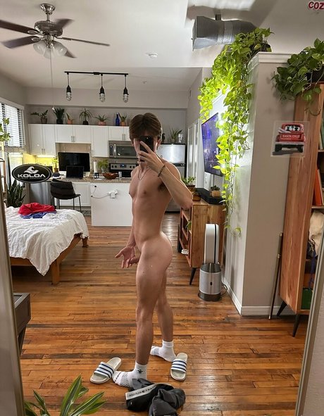 Naken läckt OnlyFans-bild av Joshtwink
