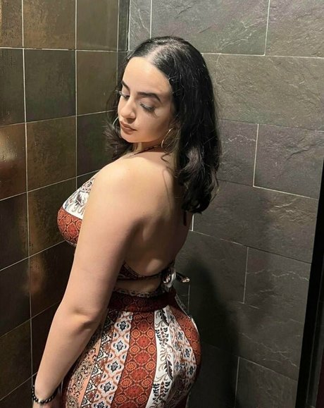 Naken läckt OnlyFans-bild av Bbjodeci2